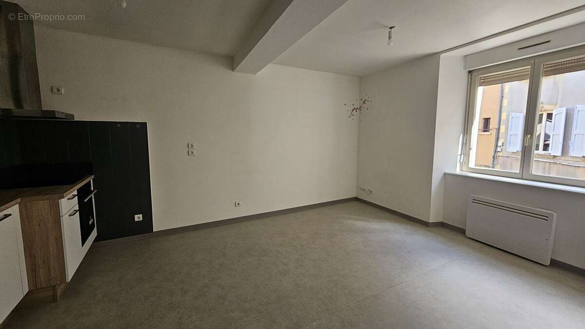 Appartement à SAINT-GENIEZ-D'OLT