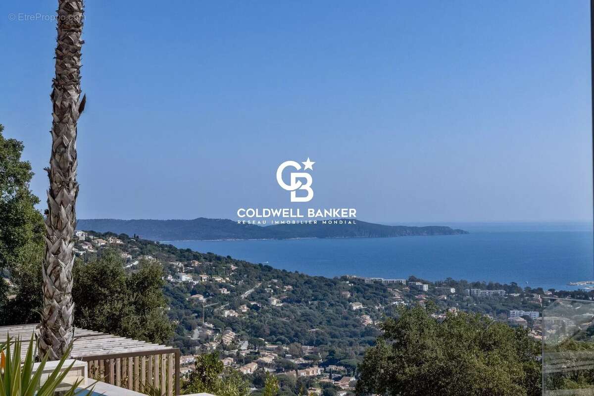 Maison à CAVALAIRE-SUR-MER