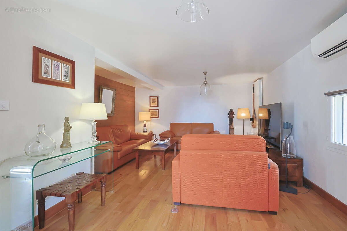 Maison à LA FARLEDE