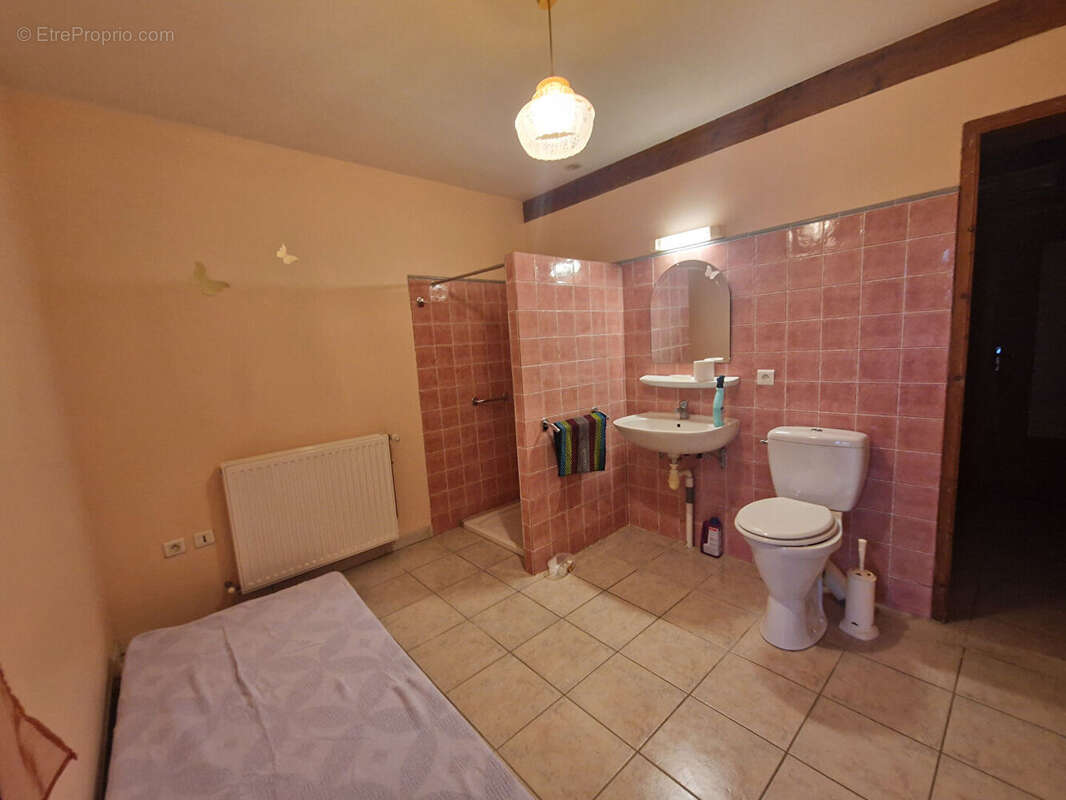 Maison T4 avec hangar à Moissac 4 pièces - photo 17