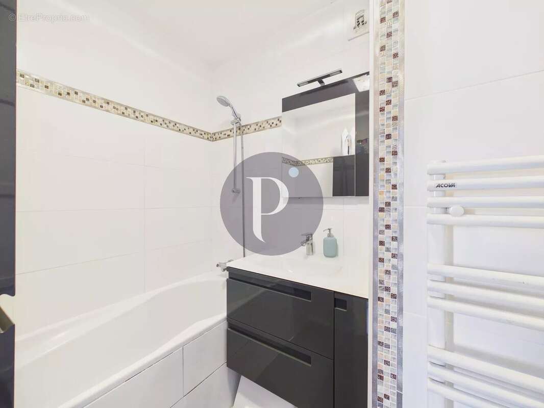Appartement à VERRIERES-LE-BUISSON