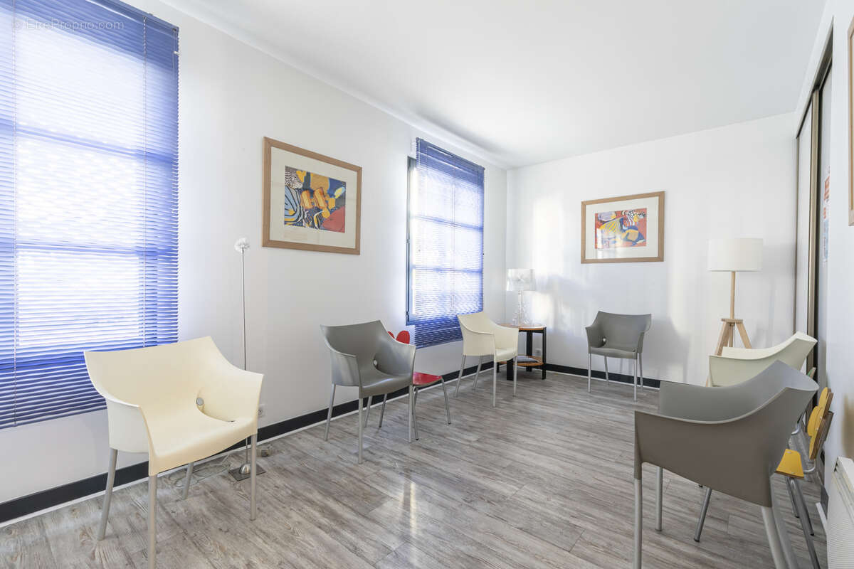 Commerce à SAINT-GERMAIN-EN-LAYE