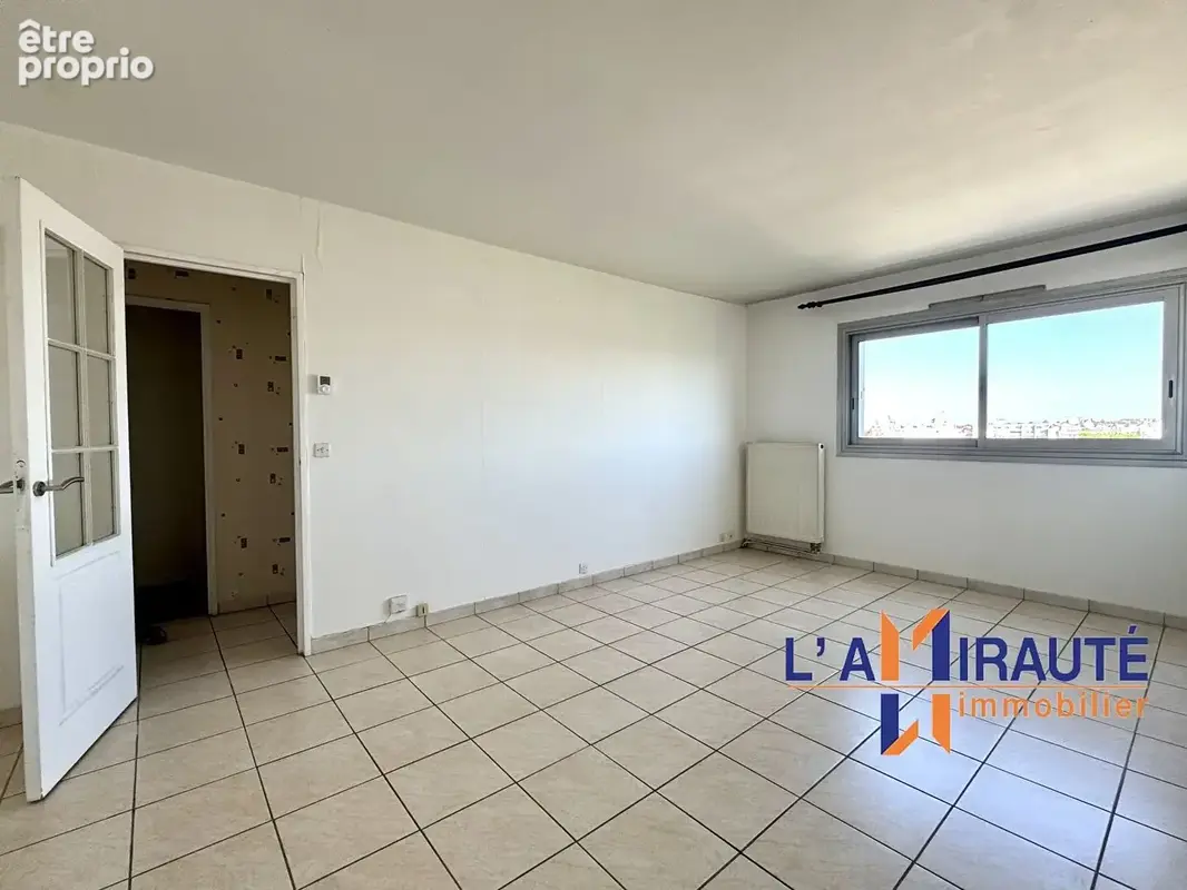 Appartement à HOUILLES