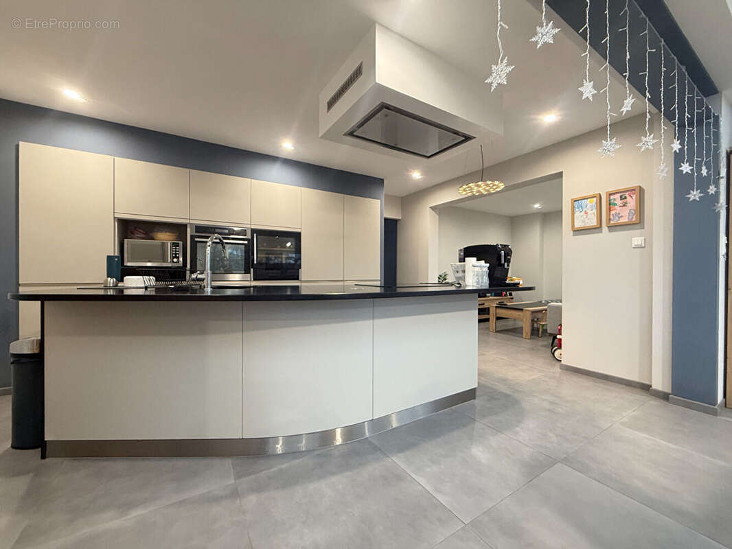 Maison à DAMELEVIERES