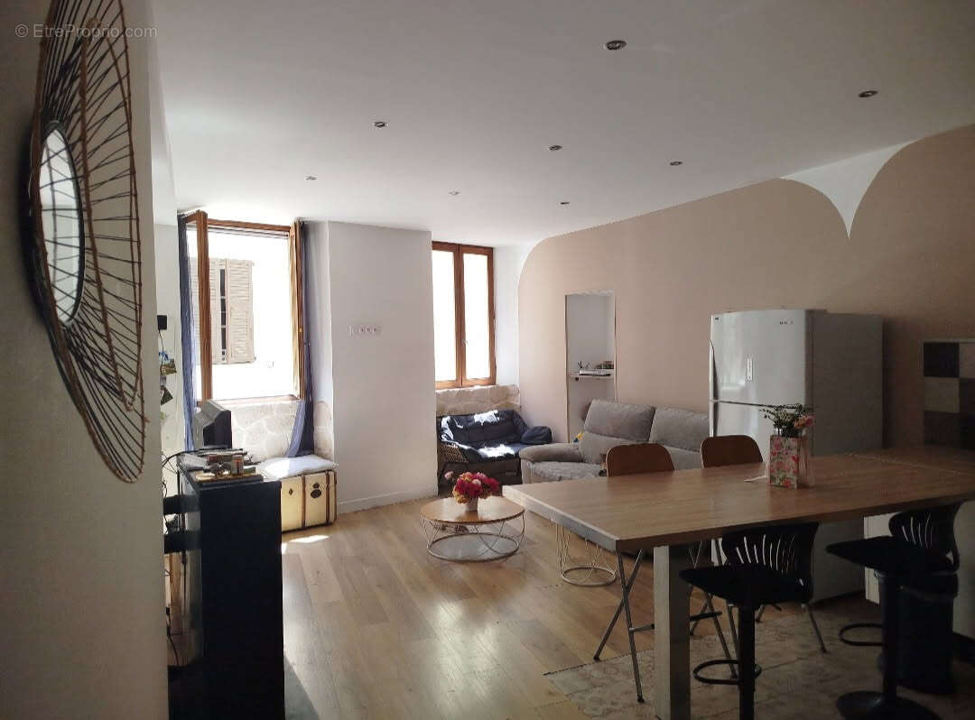 Appartement à VILLARS-SUR-VAR