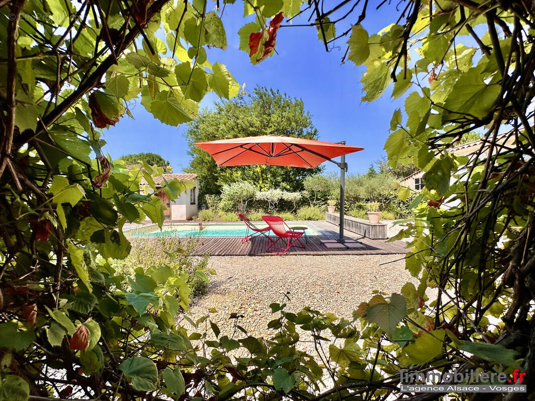 Maison 150 m² à Castillon-Du-Gard  - photo 2