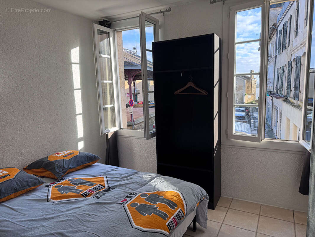 Appartement à BOURG