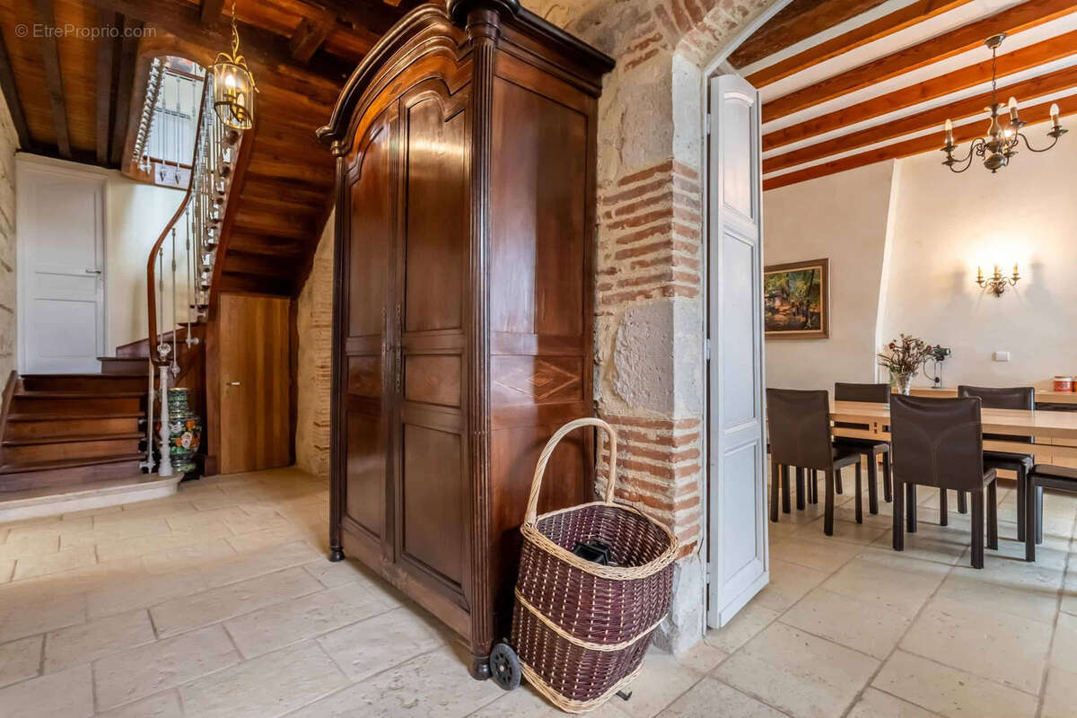 Maison de village avec jardin et garage - photo 17