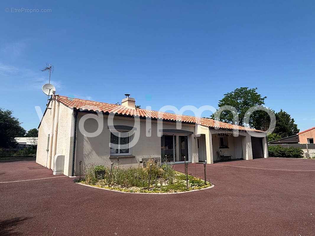 Maison Le Girouard 4 pièce(s) 122 m2 - photo 8