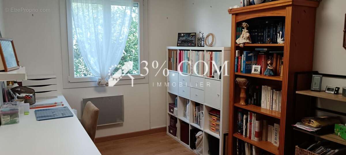 Maison à ETOILE-SUR-RHONE