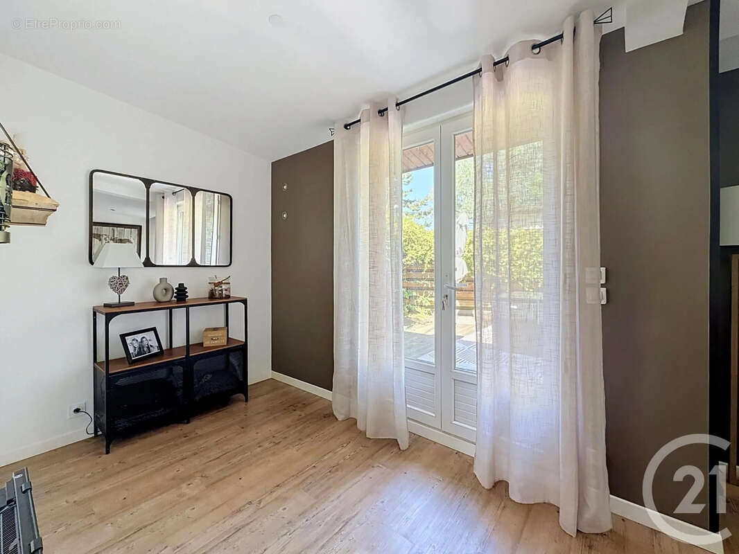 Appartement 73 m² à Dijon  - photo 9