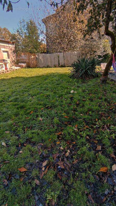 Maison à MARSAC-SUR-L&#039;ISLE