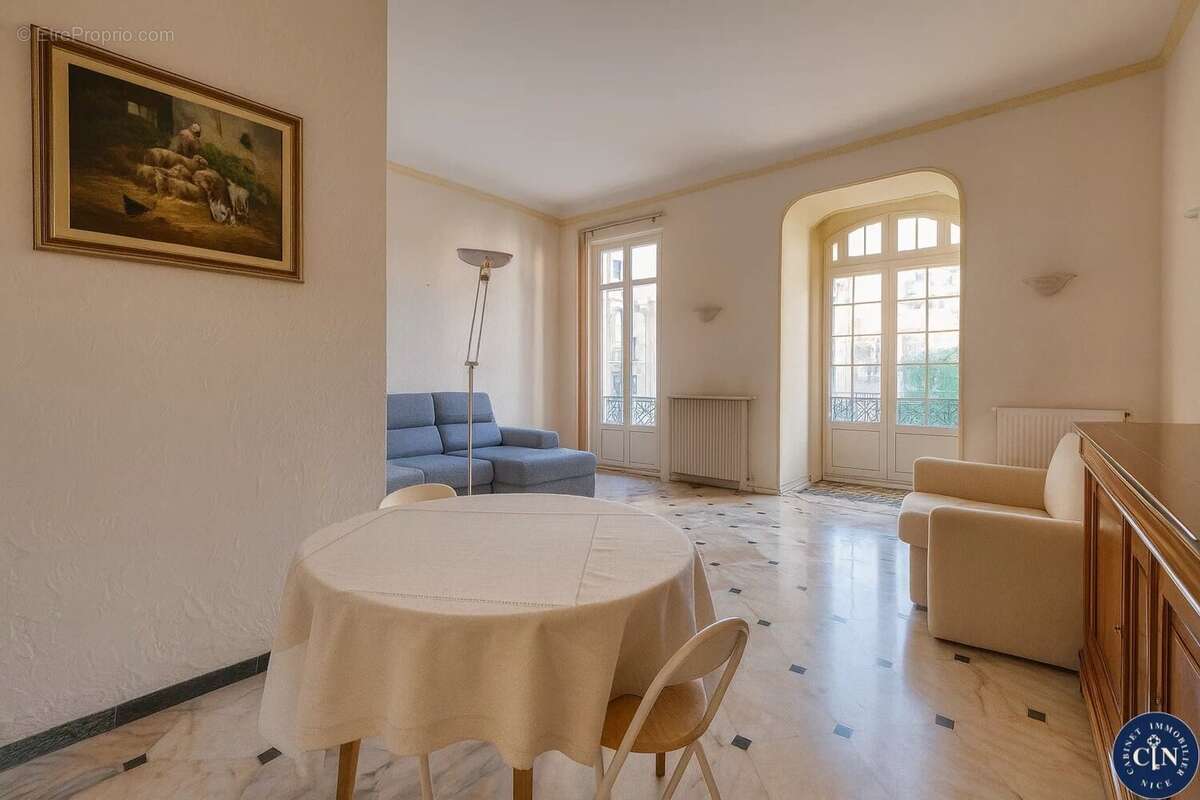Appartement à NICE