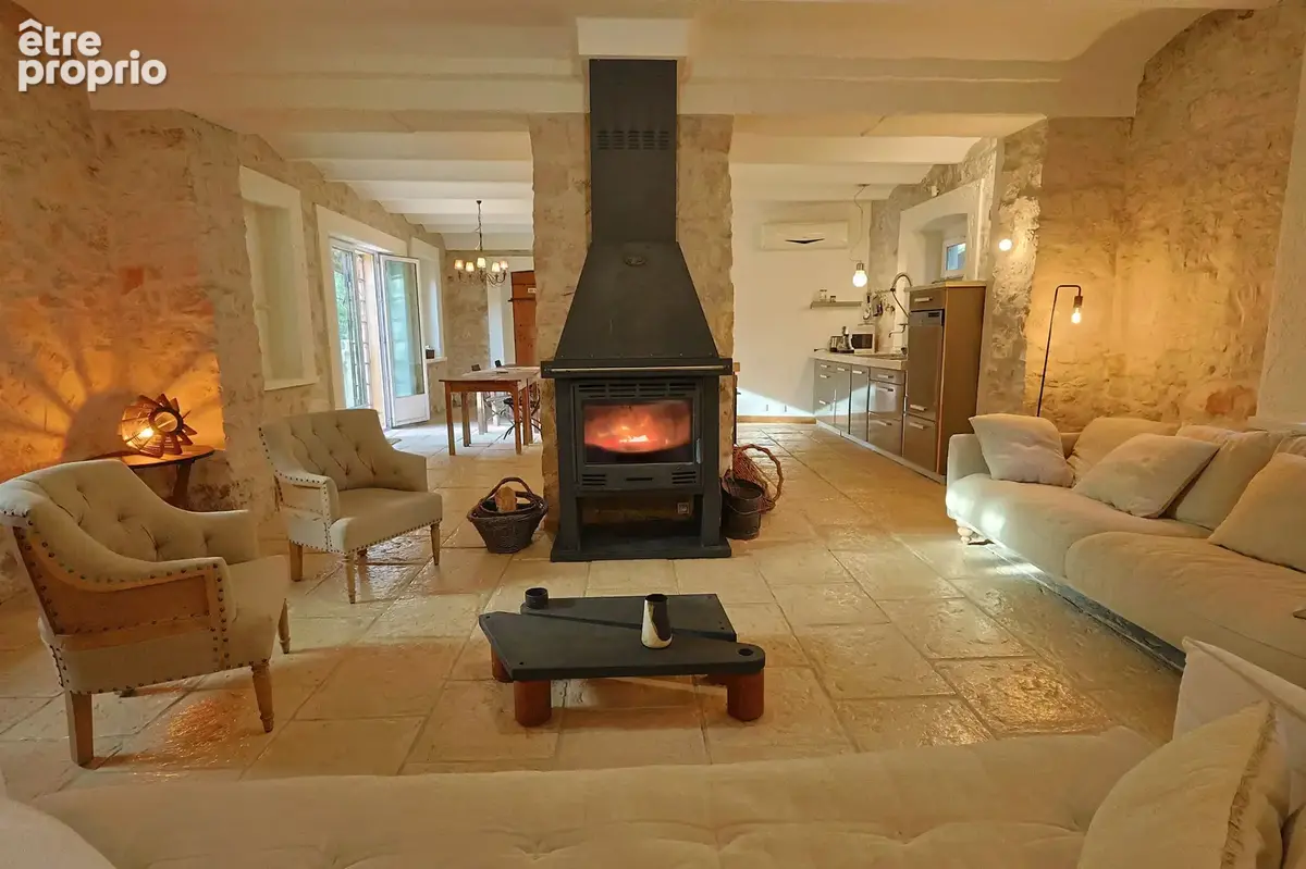 Exclusivité – vallauris – ancienne bergerie rénovée – 193 m² – 5 chambres – piscine - photo 53