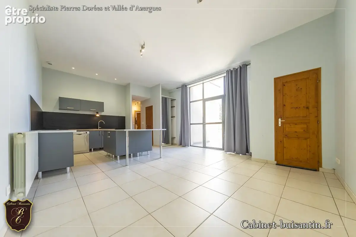 Plain-pied avec terrasse, parking et garage - photo 2
