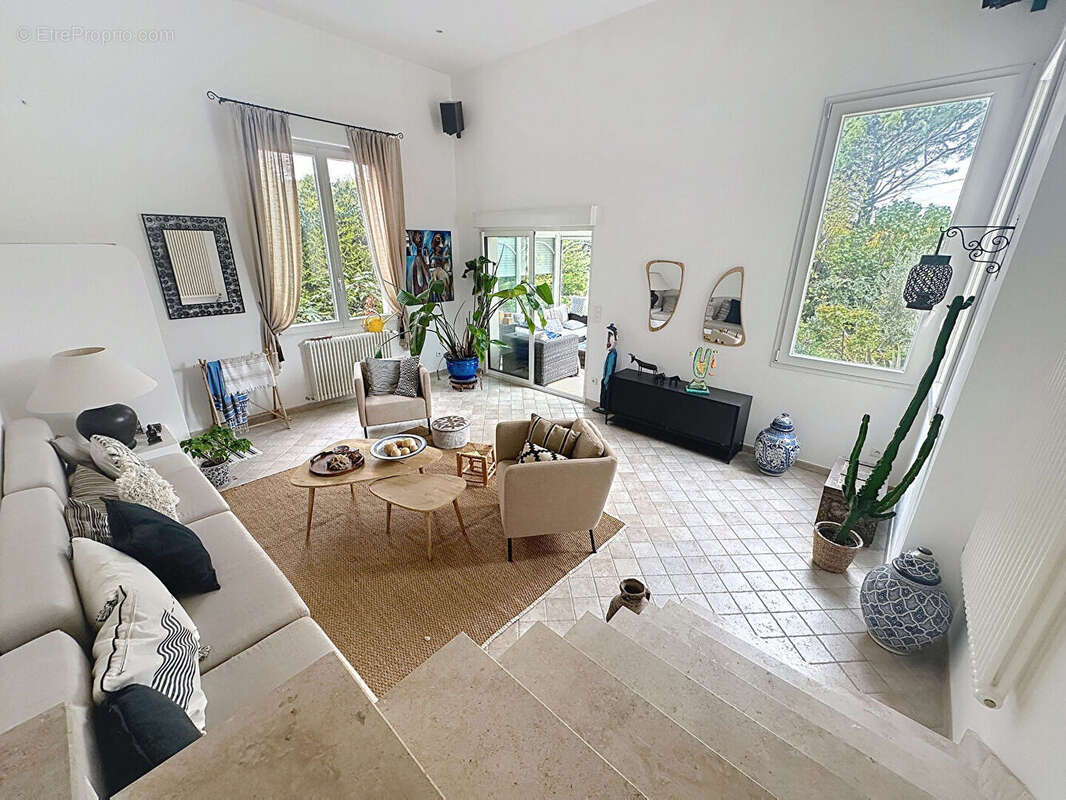 Maison à NUITS-SAINT-GEORGES