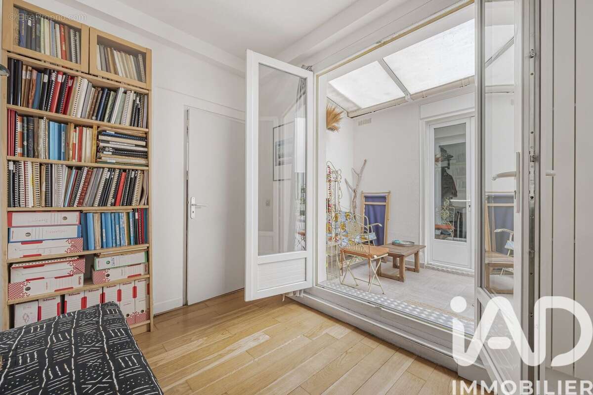 Photo 5 - Appartement à PARIS-18E