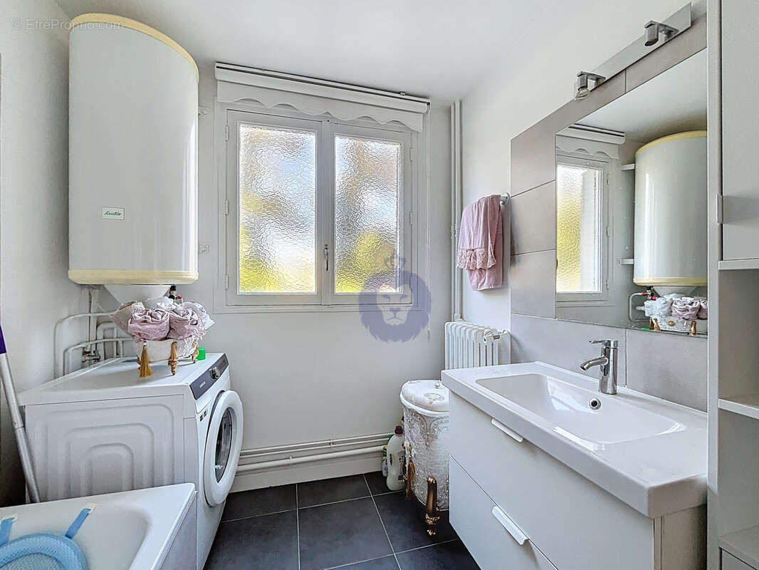 Appartement à MELUN