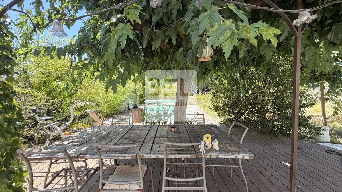 Maison à ARAMON