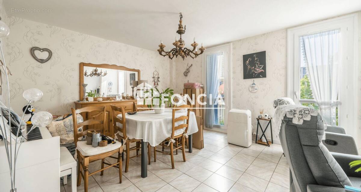 Appartement à MONTELIMAR