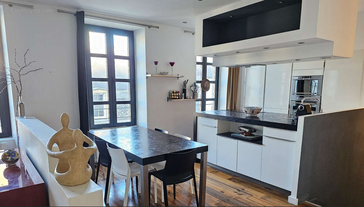 Appartement à QUIMPER