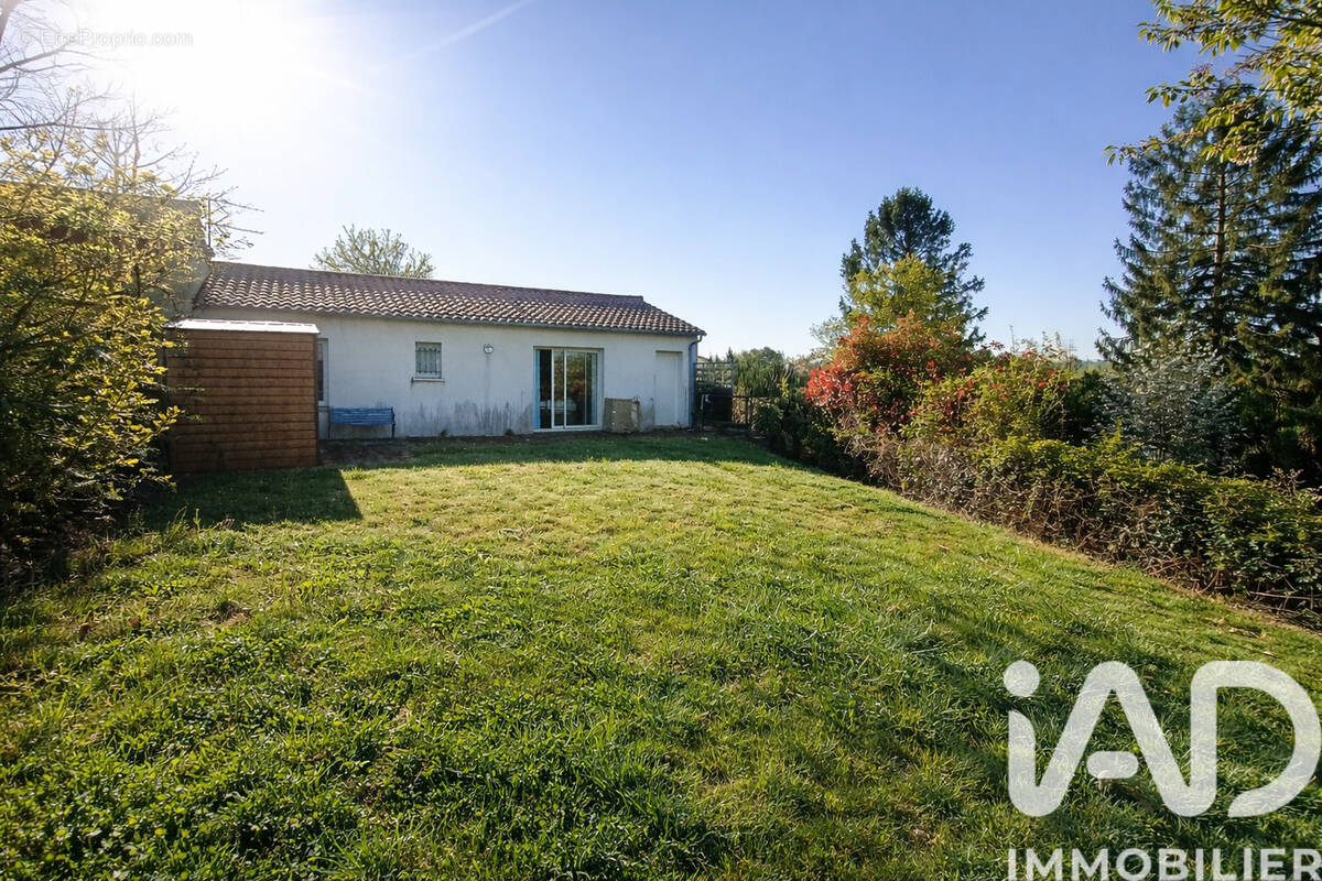Photo 1 - Maison à MENIGOUTE