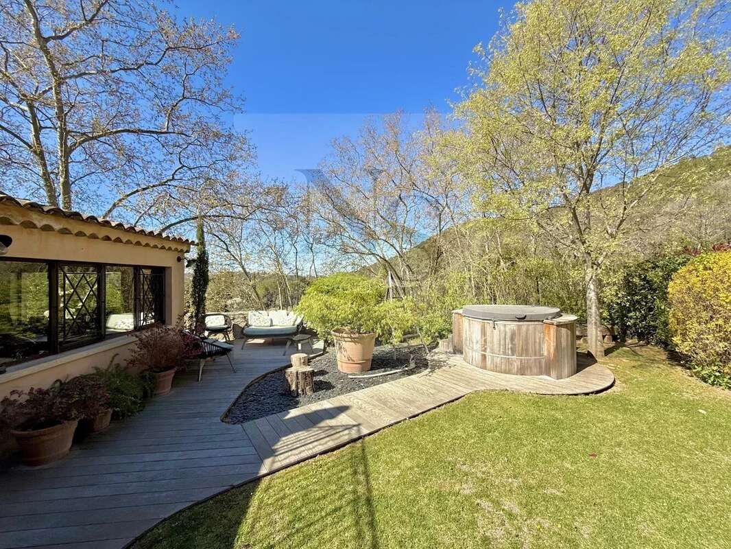 Maison à AIX-EN-PROVENCE