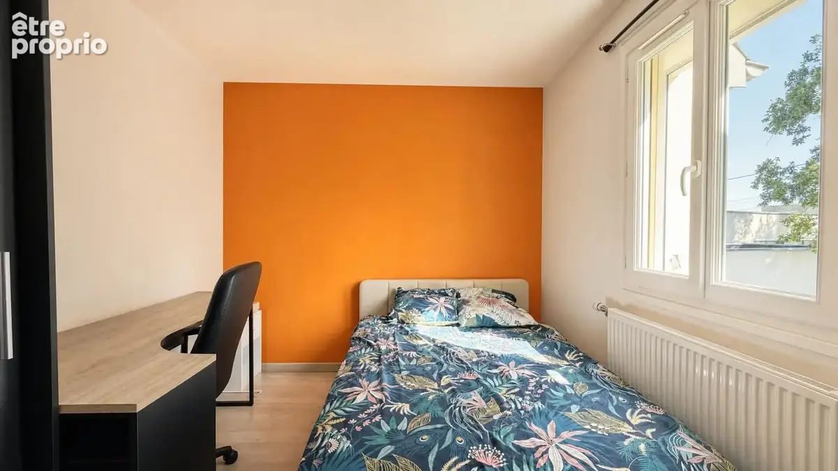 Maison 8 pièces 200 m² - 5 chambres, terrain 686 m² - Saint-Avertin - photo 7