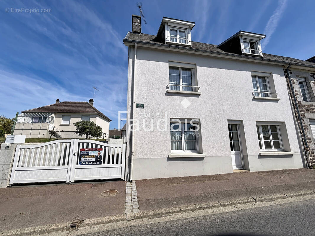 Maison à GOURFALEUR