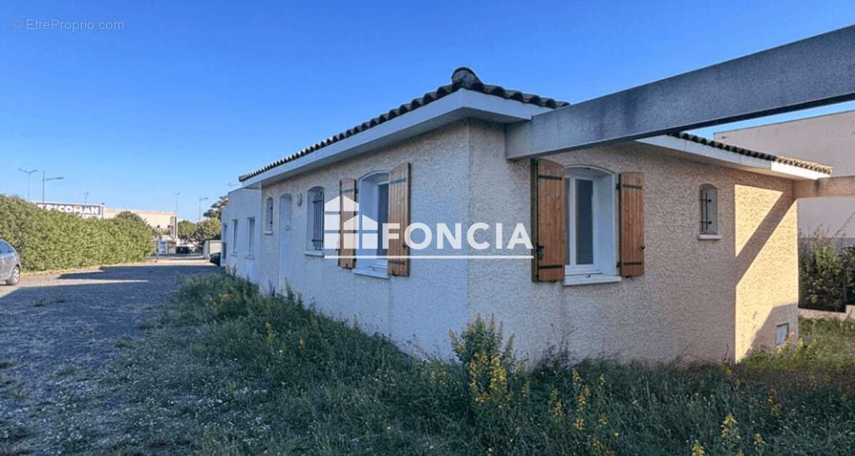 Maison à VILLENEUVE-LES-BEZIERS