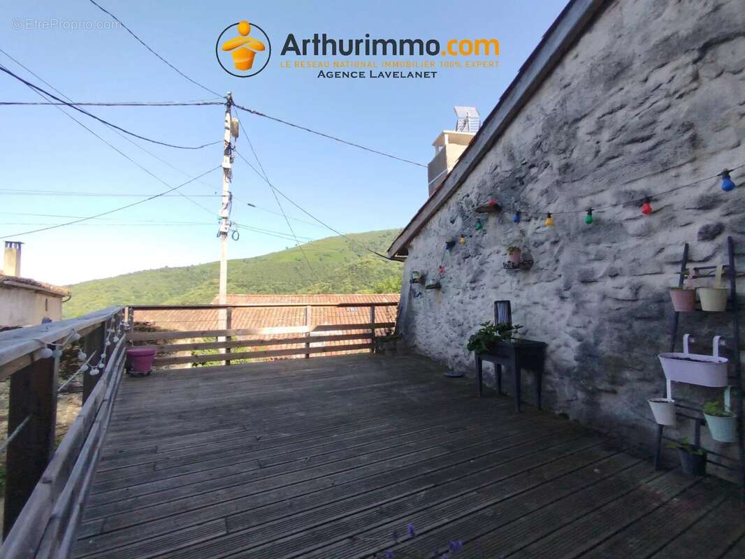 Charmante grange renovee de 53m² avec terrasse et garage - photo 9