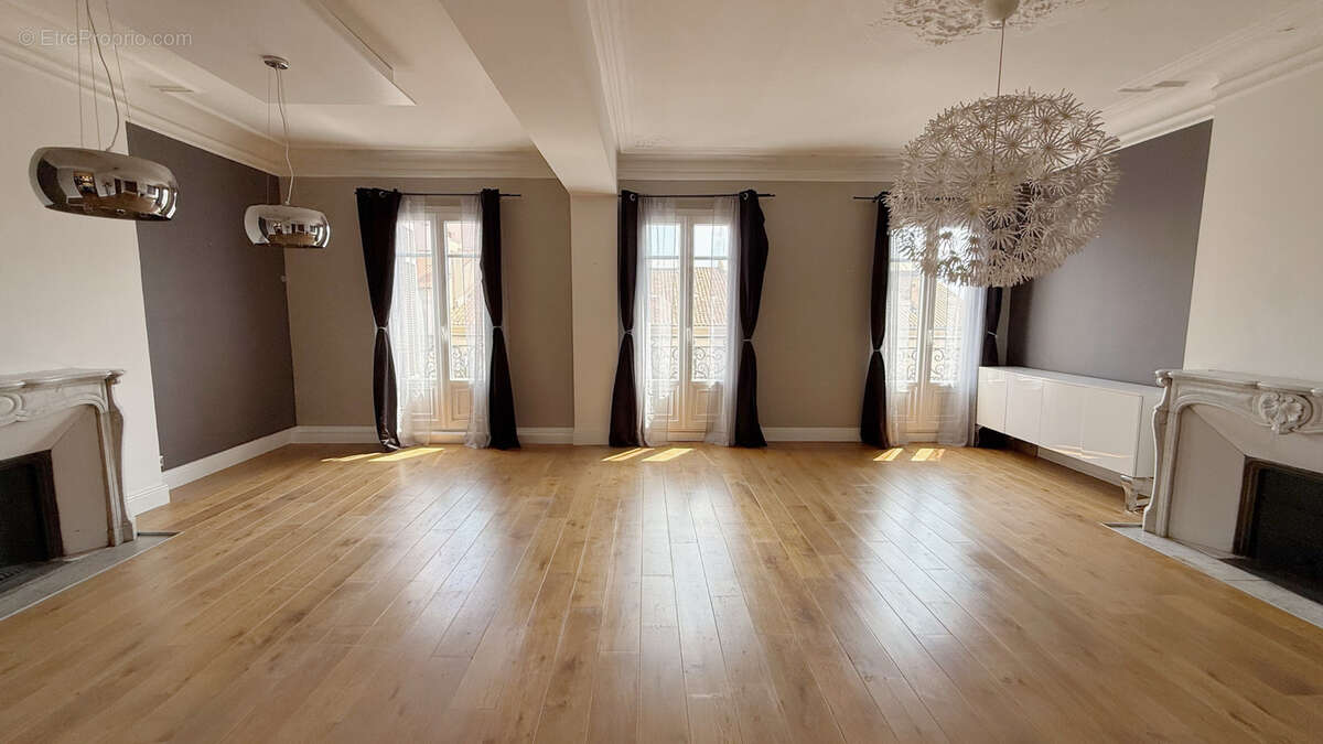 Appartement à TOULON