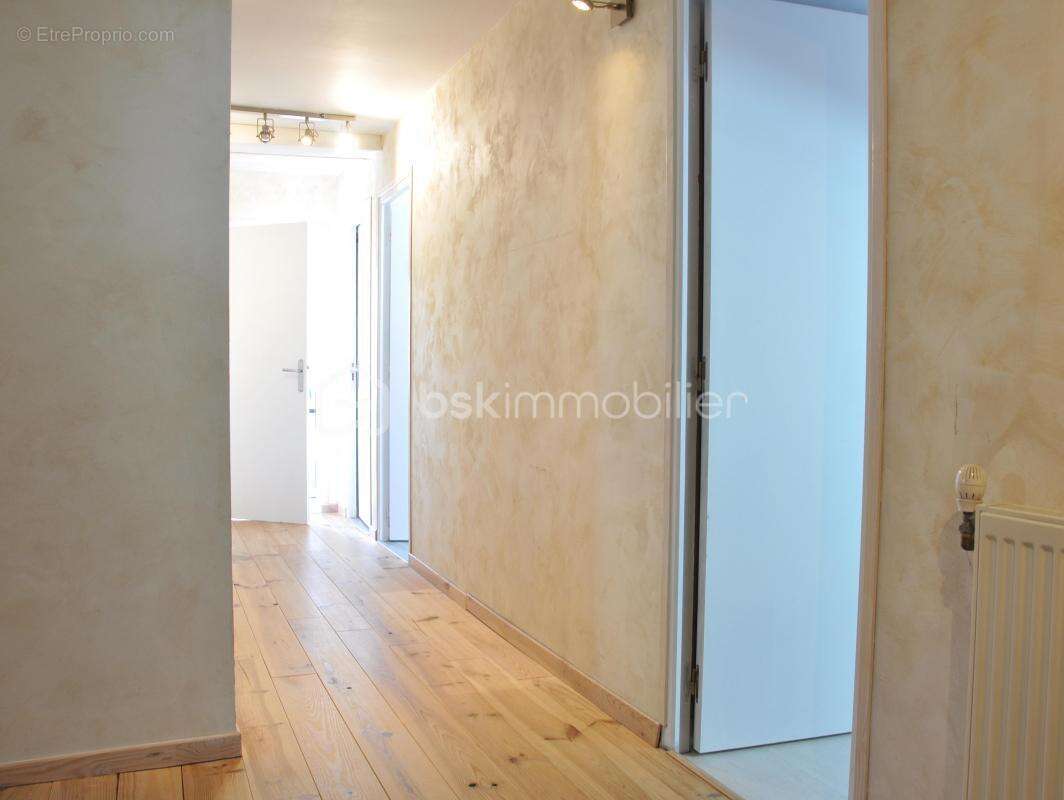 Maison à LAPEYROUSE-FOSSAT