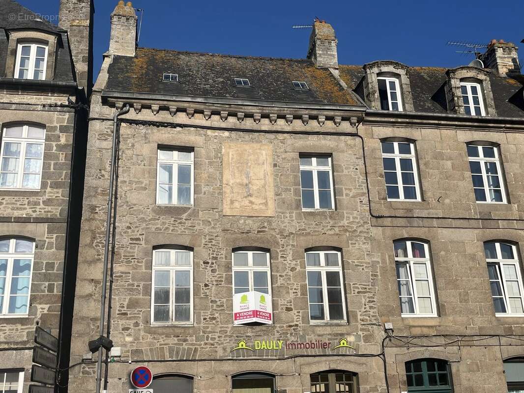 Dinan Centre Historique  Appartement bourgeois de 210 m² -L'esprit d'une maison de ville -Bien d'exception - photo 10