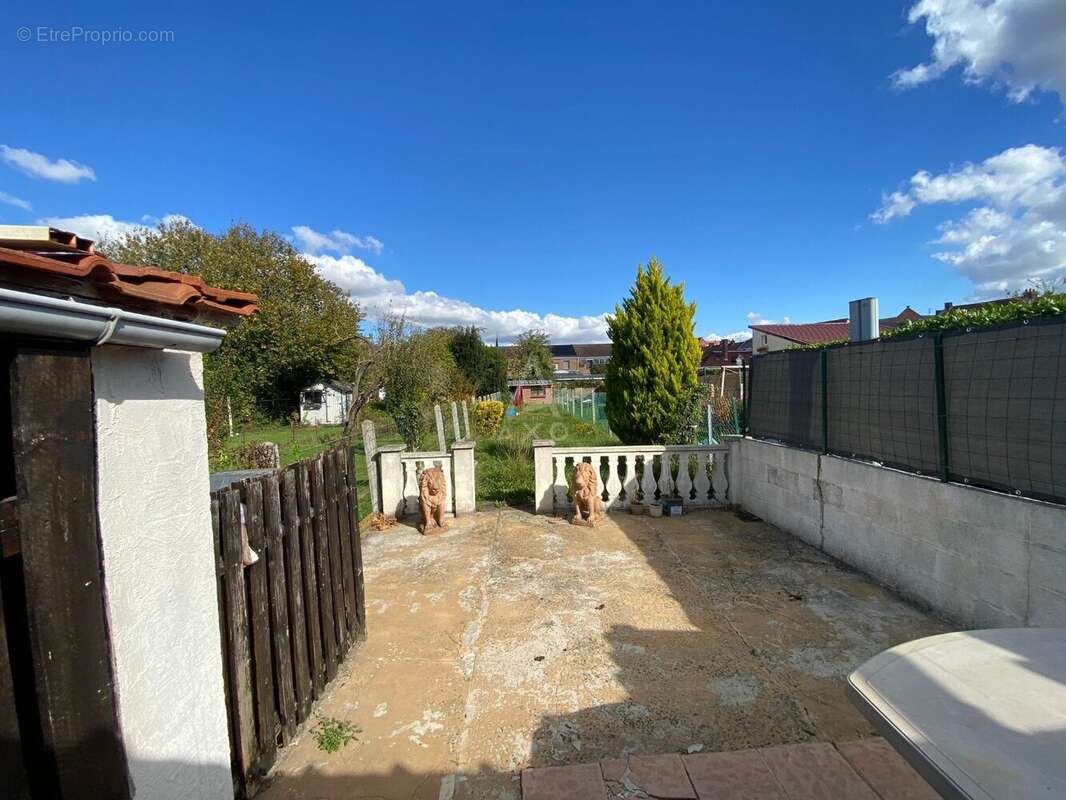 Maison à PERENCHIES