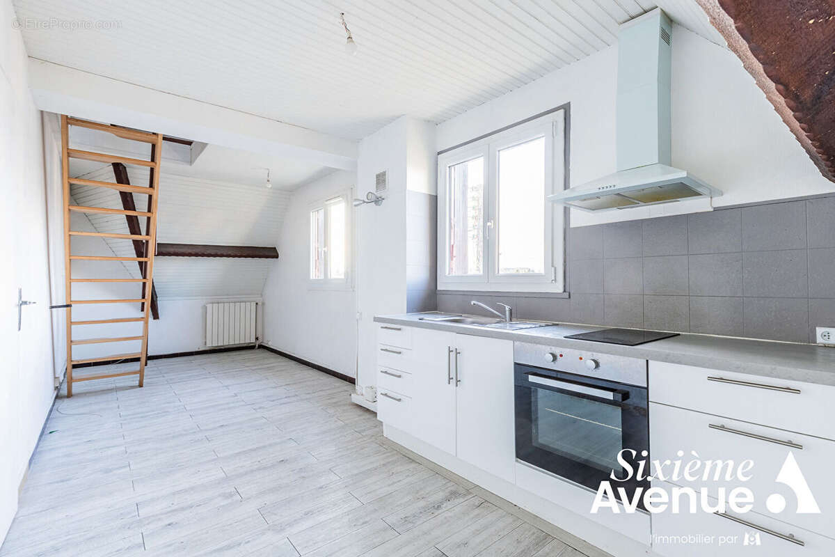 Appartement Morsang Sur Orge 3 pièce(s) 43.81 m2 (56.16m² au sol) - photo 2