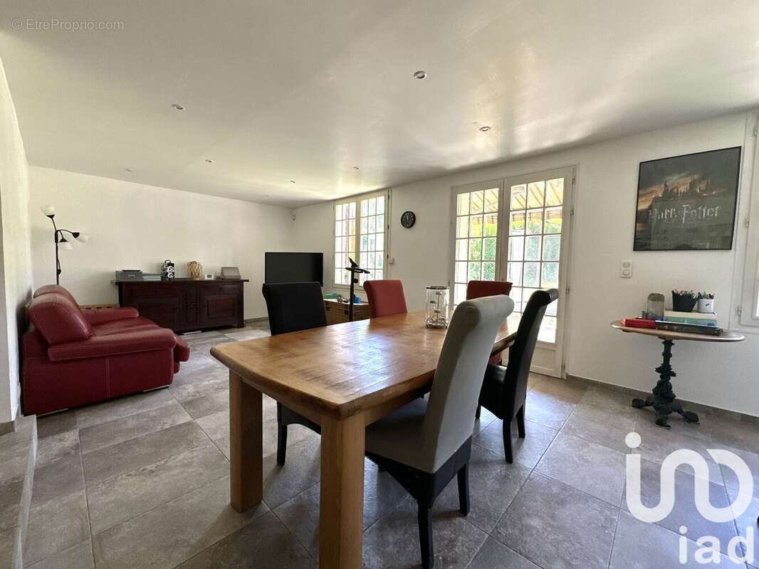 Photo 2 - Maison à QUINCY-SOUS-SENART