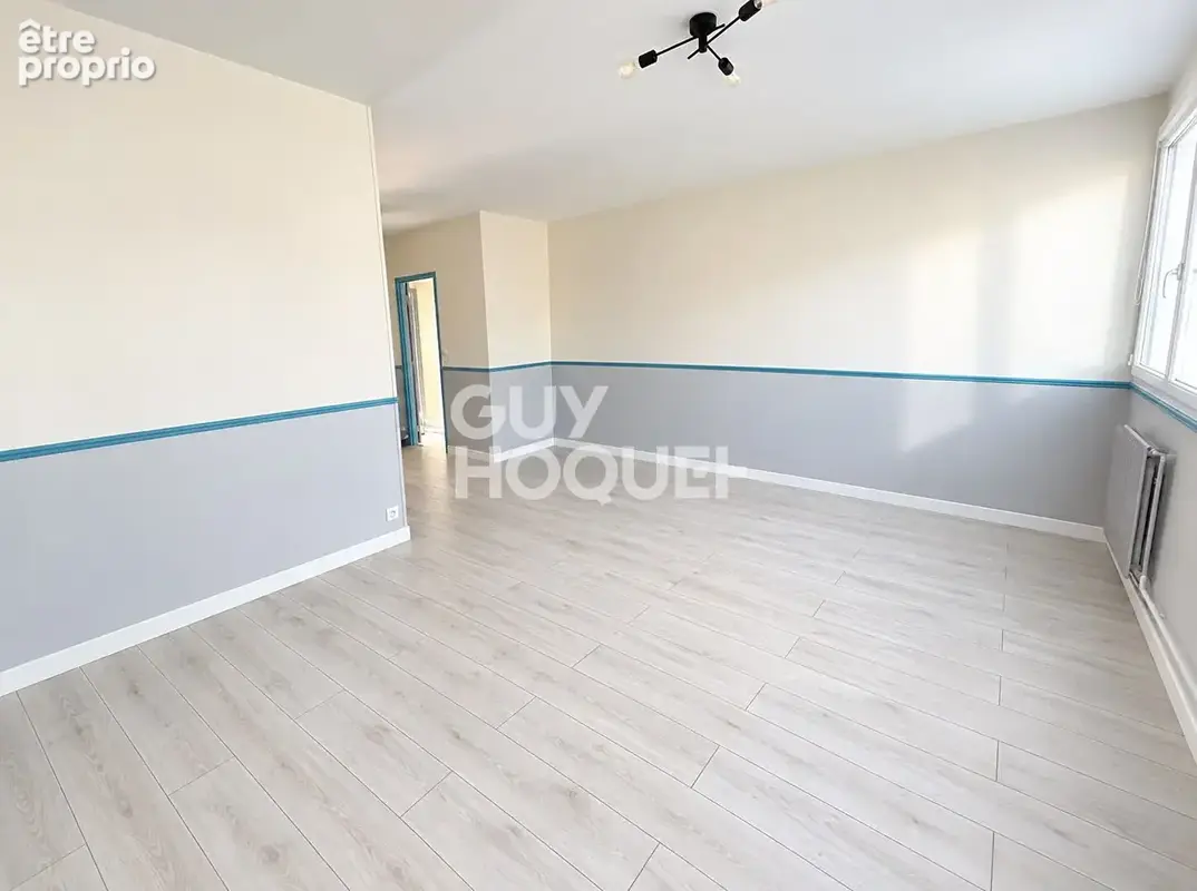 Appartement 3 pièces - 64m² - balcon (45400) - photo 2
