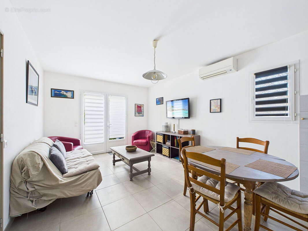 À vendre charmante maison T2 à Patrimonio de 34,7 m² avec jardin de 170 m² - photo 5