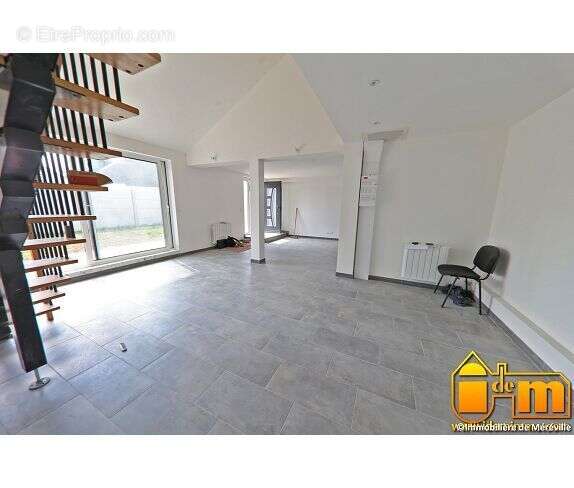 Maison 101 m² à Mereville  - photo 9
