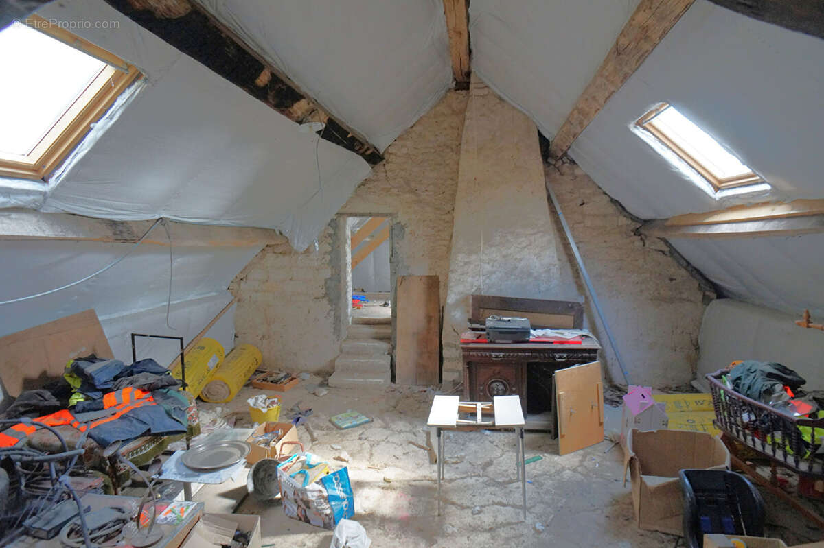 Maison à MERRY-SEC