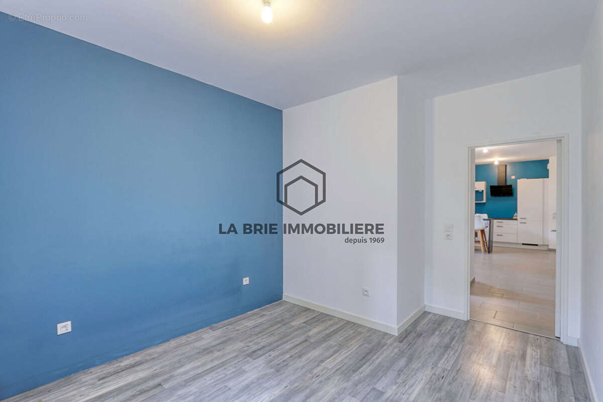 Appartement Villecresnes 2 pièce(s) 38.16 m2 - photo 7