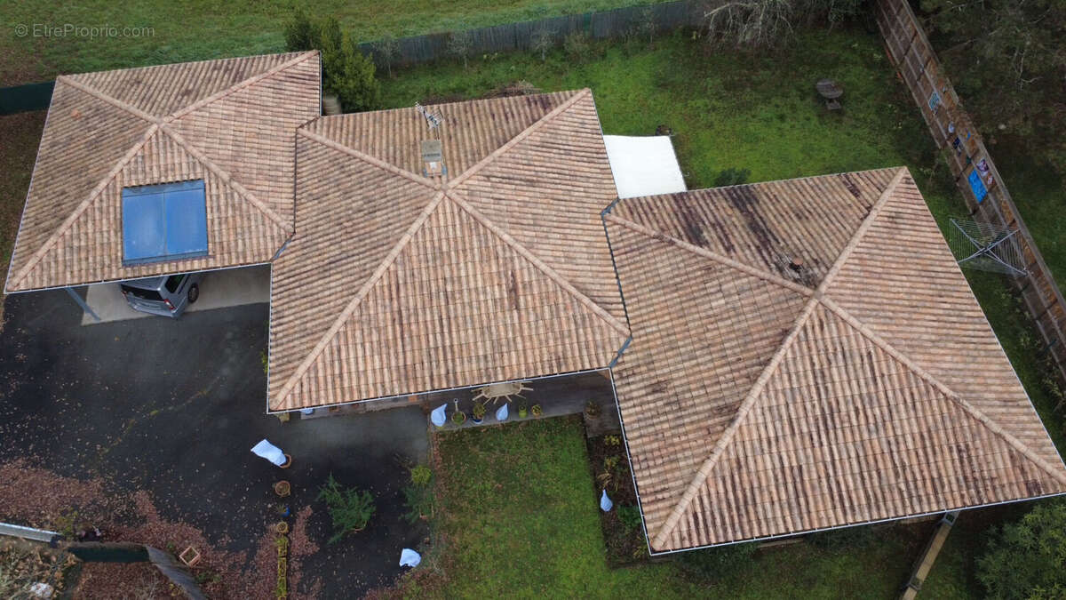 Maison à CAMBLANES-ET-MEYNAC