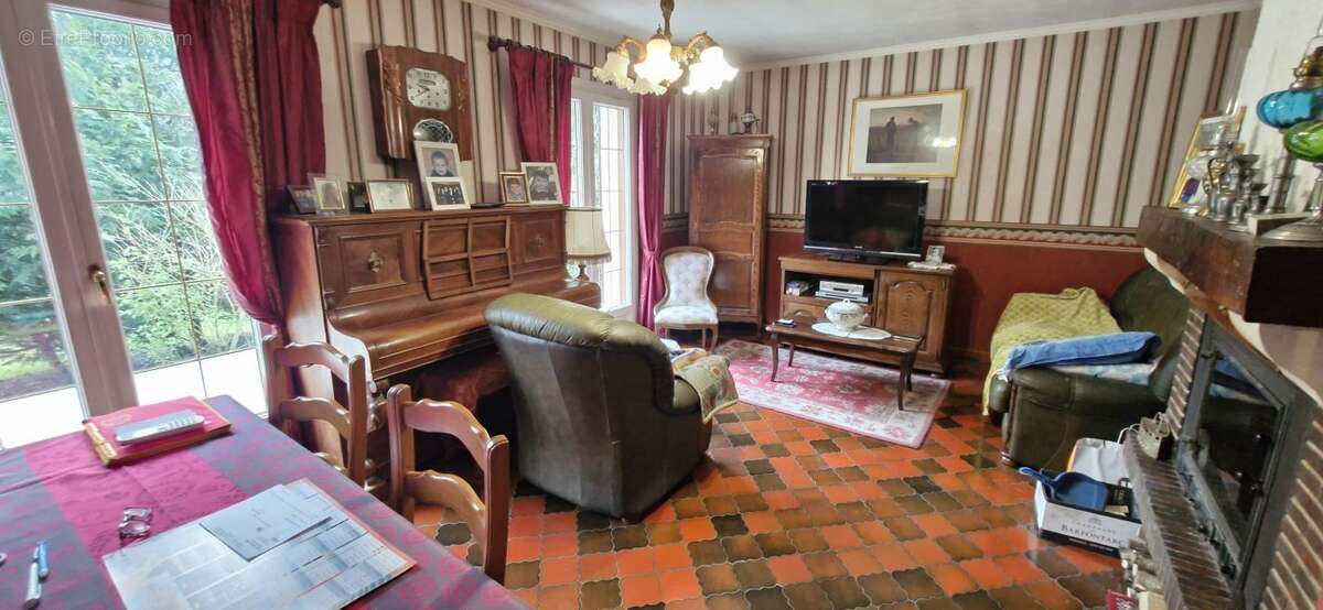 Maison à LONGEVILLE-SUR-MOGNE