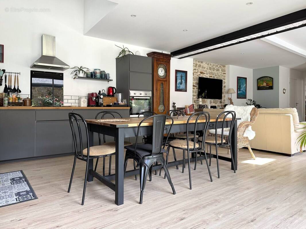 Maison à BAIN-DE-BRETAGNE