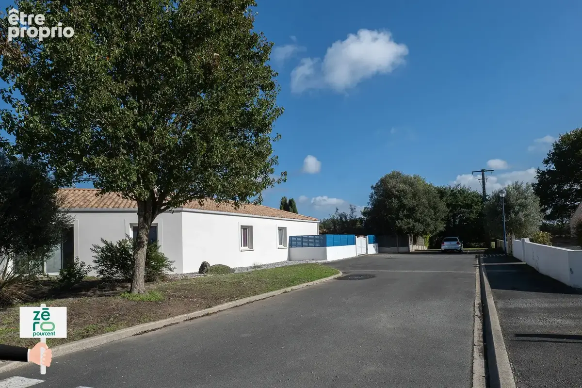 Maison moderne 4 chambres à La Boissière-des-Landes   Véranda, garage et jardin clos, sans travaux - photo 33