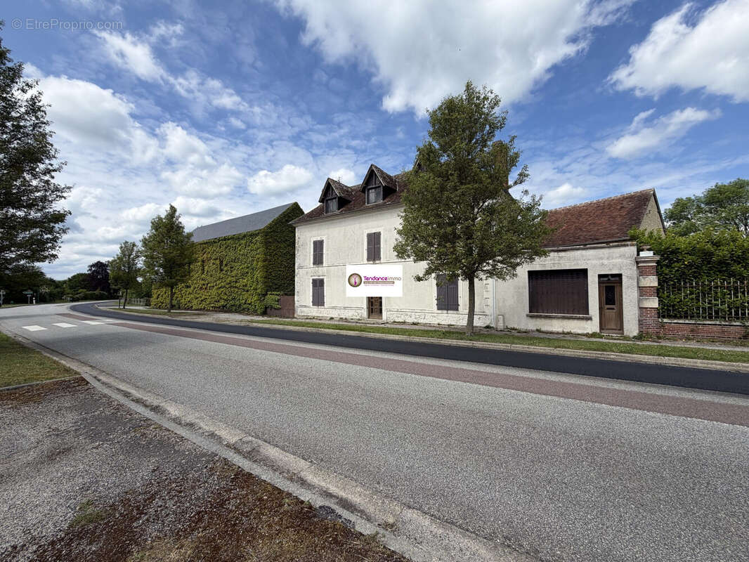 Maison à MORTAGNE-AU-PERCHE