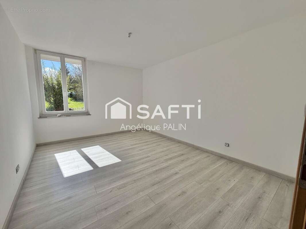 Photo 6 - Maison à LES ISLETTES