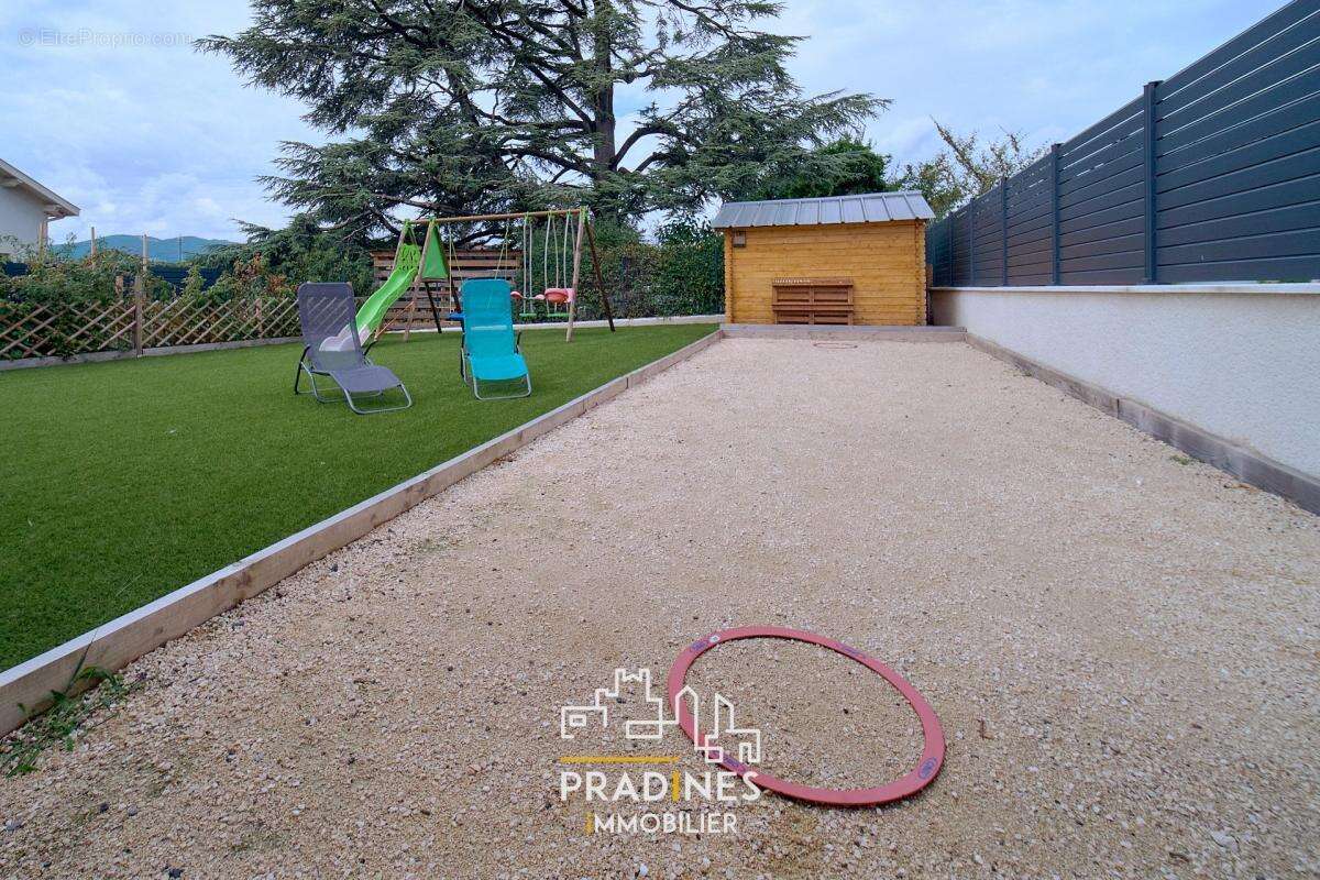 Maison à SAINT-LAURENT-D&#039;AGNY