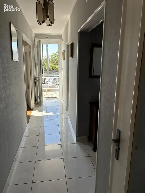 A saisir proche centre et leclerc maison sur sous-sol de 188 m2 6 chambres bon etat terrain 700 m2 - photo 7